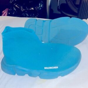 No stains or scruffs